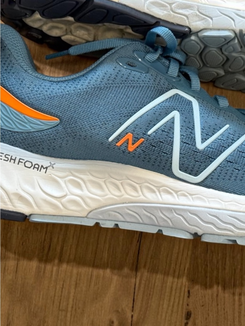 New Balance Fresh Foam 880 Mens Size 10 Blue Running Shoes - Picture 2 of 11
